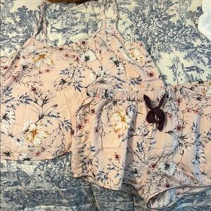 Pink flower pajama short set